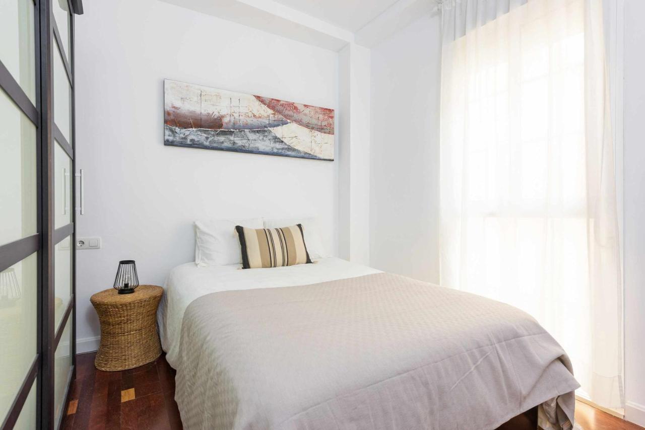 Pineapple Pena 19 Apartment Малага Екстериор снимка