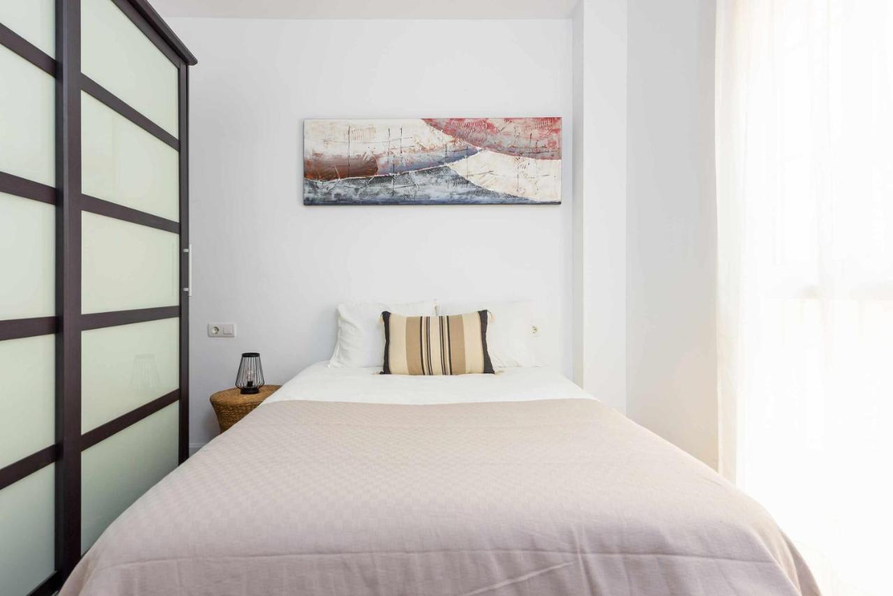 Pineapple Pena 19 Apartment Малага Екстериор снимка