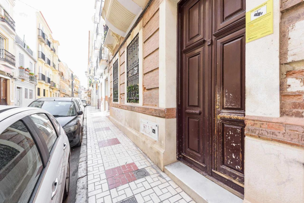 Pineapple Pena 19 Apartment Малага Екстериор снимка